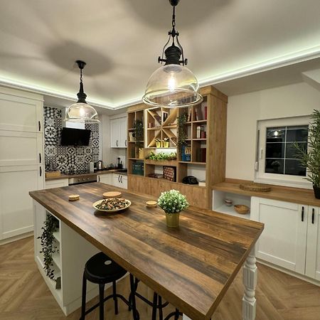 Harmony Heaven In City Center Apartment Belgrade Luaran gambar
